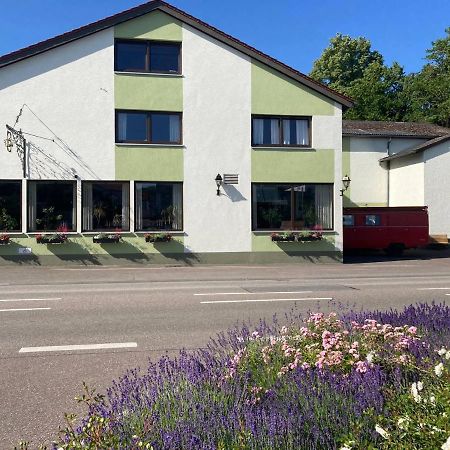 Gastezimmer Dusterhus Gemmingen Exterior photo